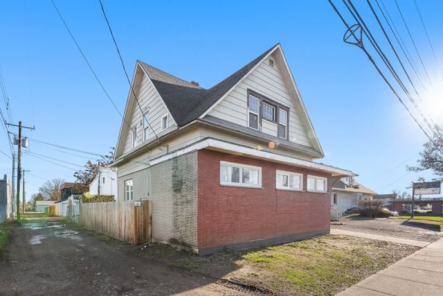 2012 N Ruby St, Spokane, WA 99207