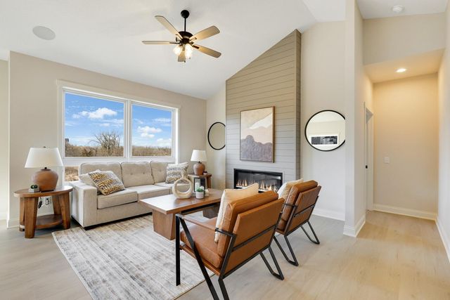 10490 Kalen Drive NE, Hanover, MN 55341