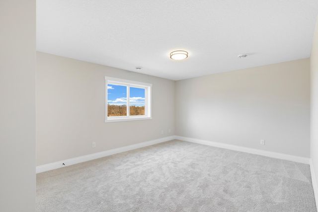 10490 Kalen Drive NE, Hanover, MN 55341