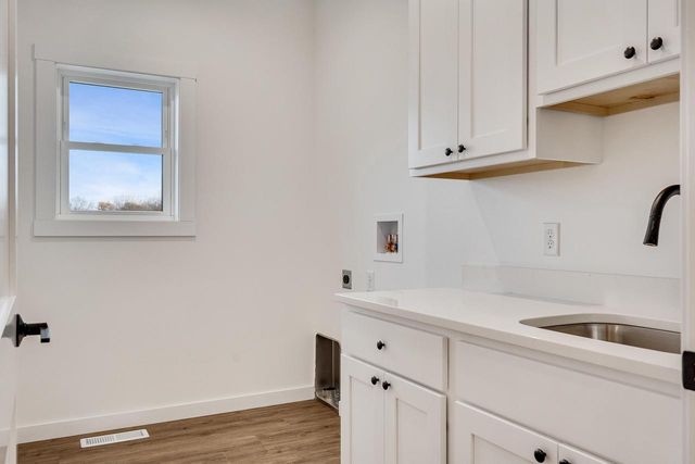 935 Crockett DRIVE, Holmen, WI 54636