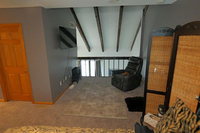 1345 S Waggoner Road, Reynoldsburg, OH 43068