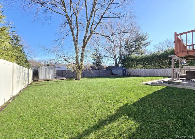 373 Magnolia Drive, Selden, NY 11784