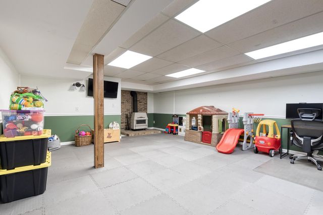 1608 WEYBURN RD, Baltimore, MD 21237