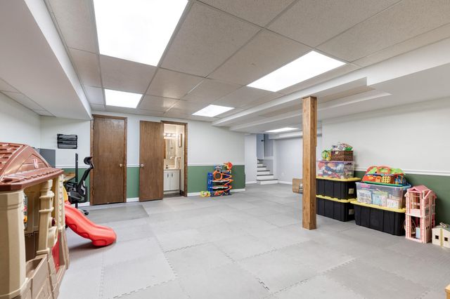 1608 WEYBURN RD, Baltimore, MD 21237
