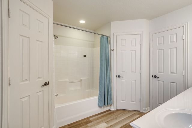 1312 Bradley Court, Cleburne, TX 76033