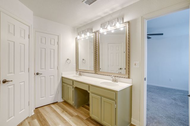 1312 Bradley Court, Cleburne, TX 76033