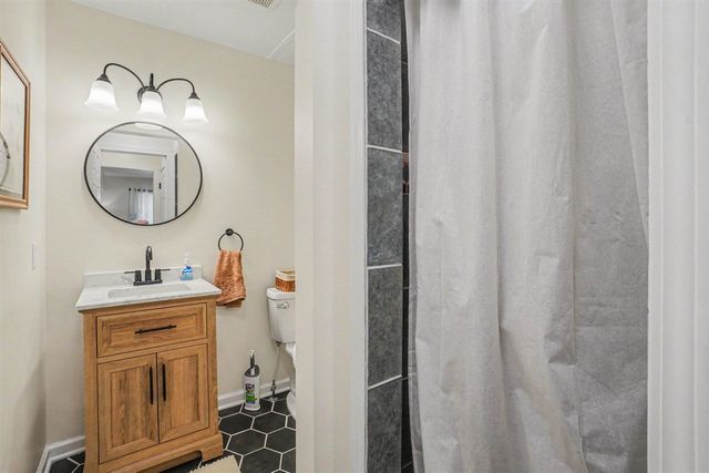 4821 Landing Way, Kalamazoo, MI 49048