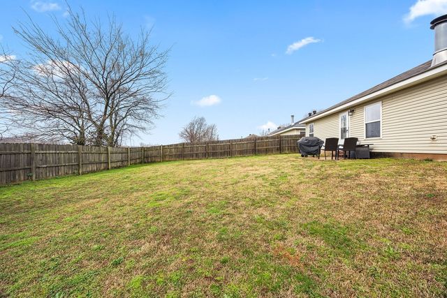 6403 SW Meadow Well Avenue, Bentonville, AR 72713