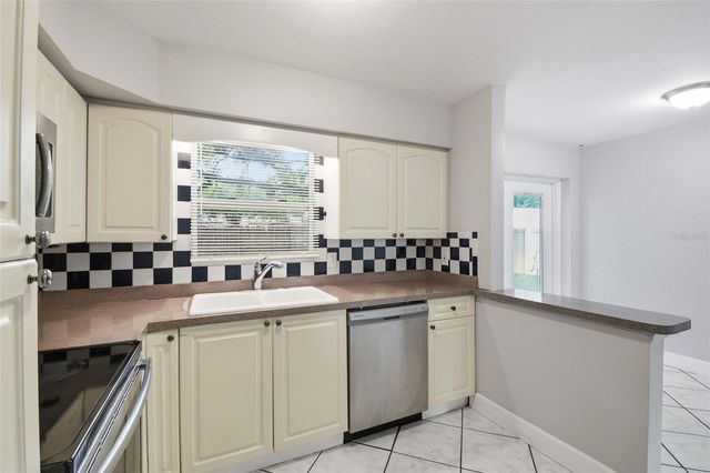 8331 55TH STREET N, Pinellas Park, FL 33781
