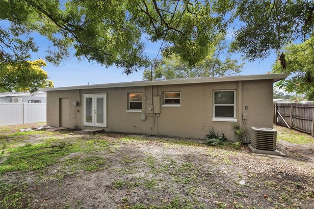 8331 55TH STREET N, Pinellas Park, FL 33781
