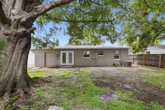 8331 55TH STREET N, Pinellas Park, FL 33781