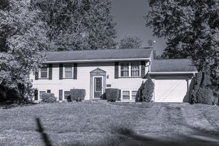 1326 Robin Avenue, Salem, OH 44460