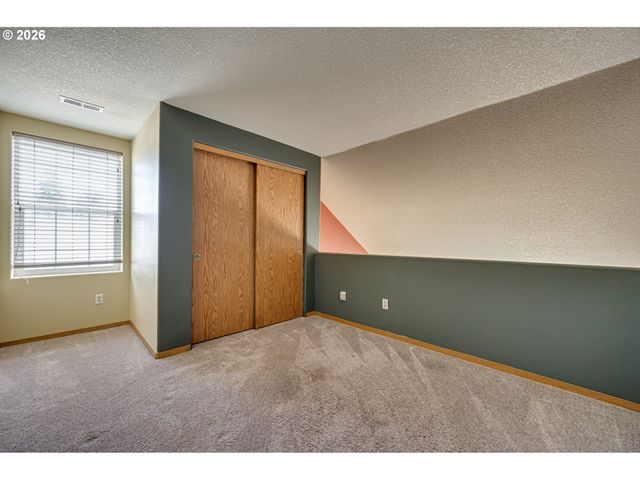 2120 Ne 77TH Ave, Vancouver, WA 98664