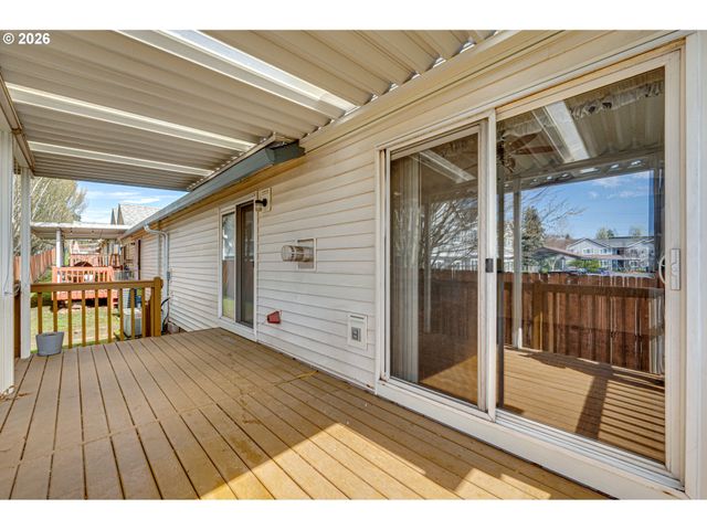 2120 Ne 77TH Ave, Vancouver, WA 98664