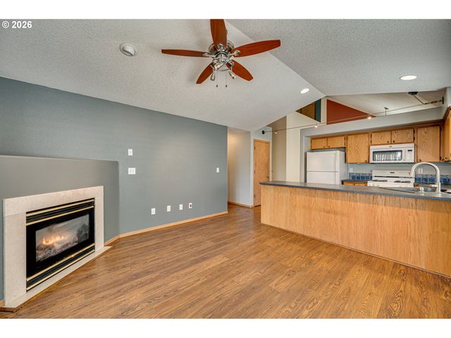 2120 Ne 77TH Ave, Vancouver, WA 98664