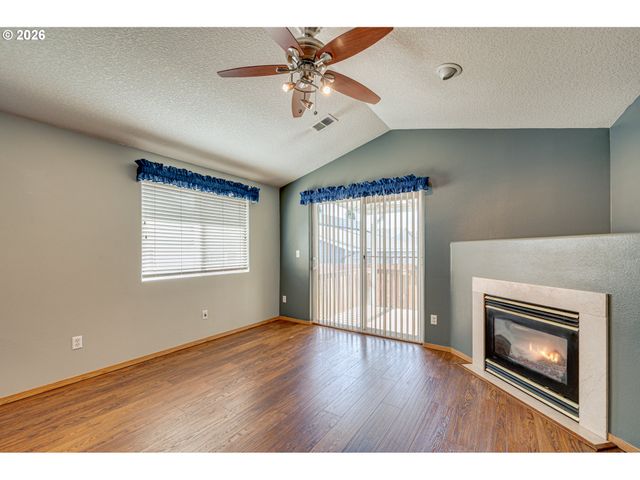 2120 Ne 77TH Ave, Vancouver, WA 98664