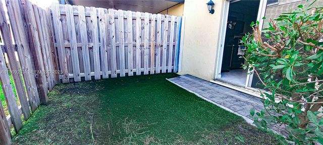 544 NE 5th Street, Florida City, FL 33034