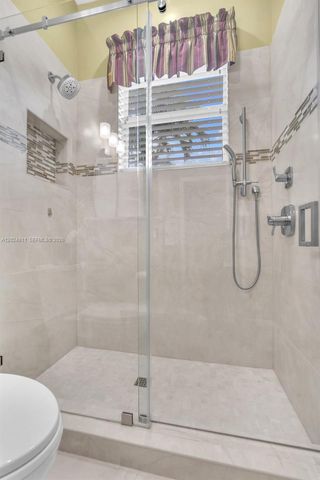 1434 SW 159th Ln, Pembroke Pines, FL 33027