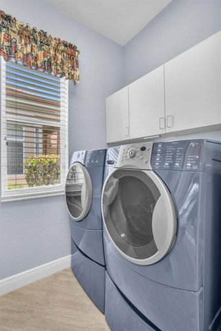 1434 SW 159th Ln, Pembroke Pines, FL 33027