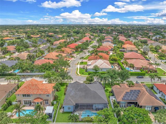 1434 SW 159th Ln, Pembroke Pines, FL 33027