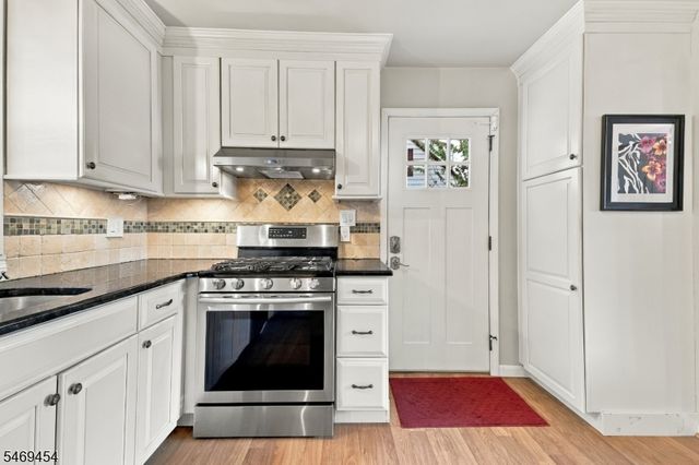 48 Gregory Dr, Roxbury Twp., NJ 07847