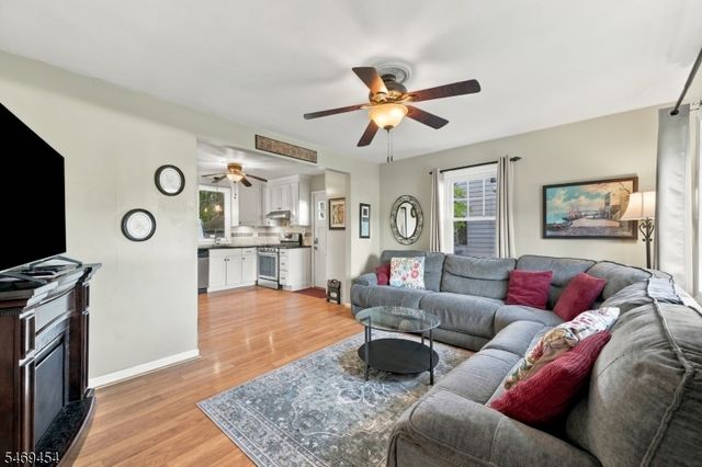 48 Gregory Dr, Roxbury Twp., NJ 07847