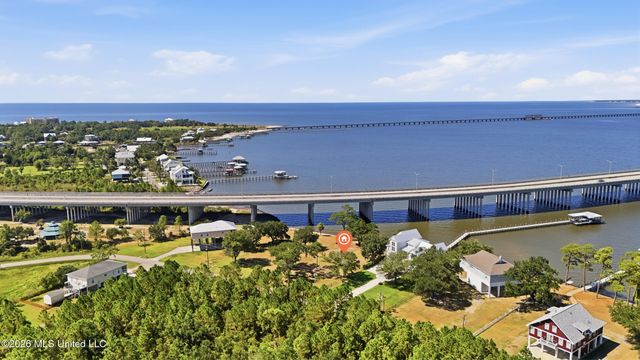113 Sandy Hook Drive, Pass Christian, MS 39571