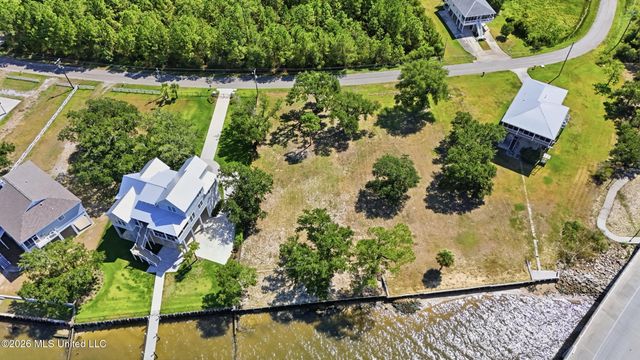 113 Sandy Hook Drive, Pass Christian, MS 39571