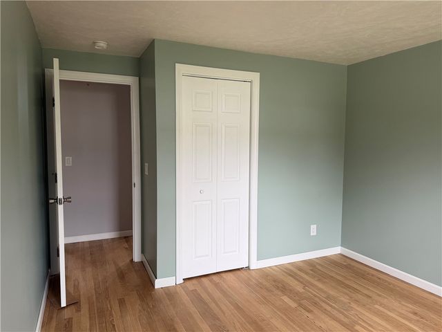 38 Ann Lane, North Kingstown, RI 02873