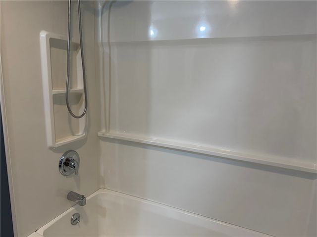 38 Ann Lane, North Kingstown, RI 02873