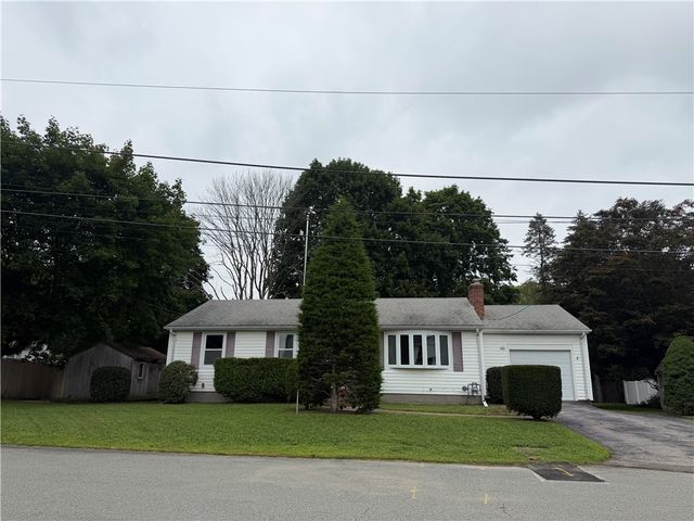 38 Ann Lane, North Kingstown, RI 02873