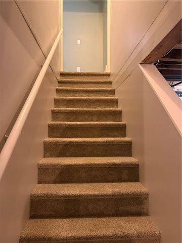 38 Ann Lane, North Kingstown, RI 02873