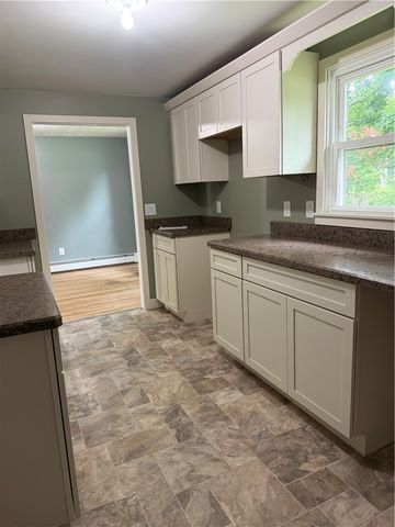 38 Ann Lane, North Kingstown, RI 02873