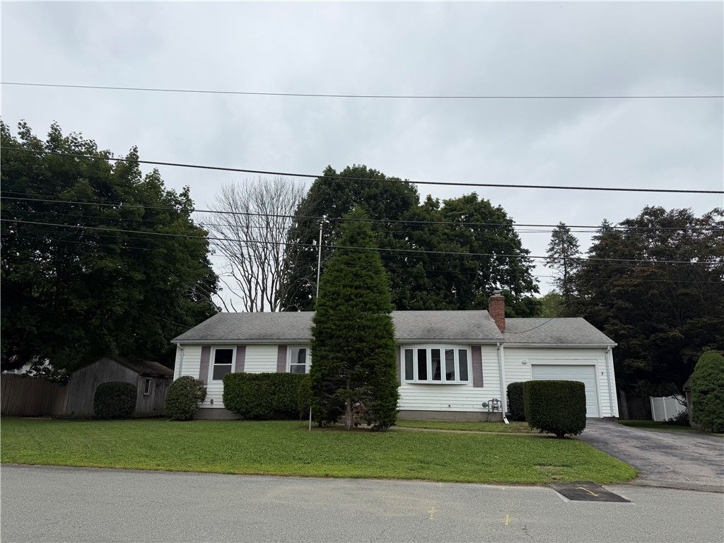 38 Ann Lane, North Kingstown, RI 02873