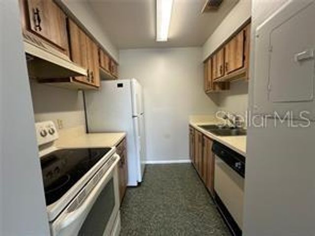 4814 S SEMORAN BOULEVARD 405, Orlando, FL 32822