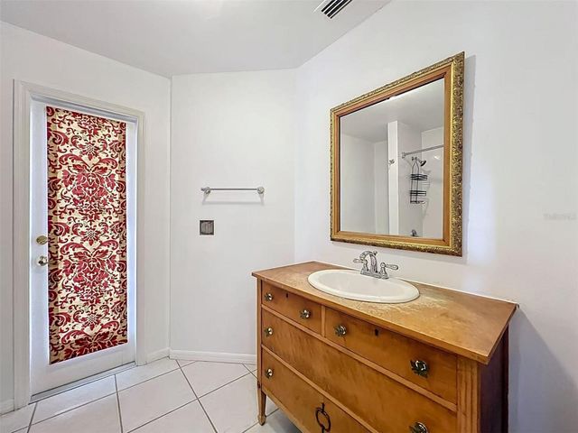 9144 GALLEON COURT, Orlando, FL 32819