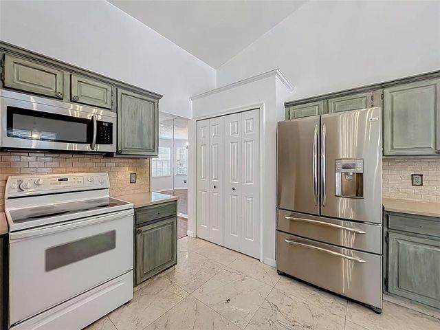 9144 GALLEON COURT, Orlando, FL 32819