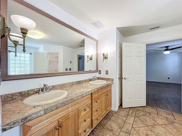 9144 GALLEON COURT, Orlando, FL 32819