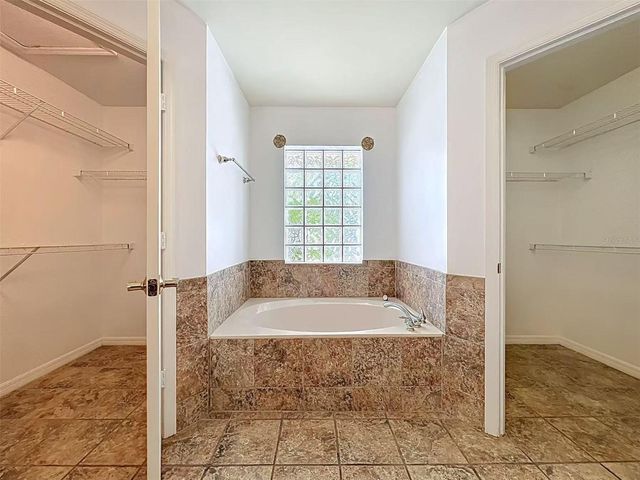 9144 GALLEON COURT, Orlando, FL 32819