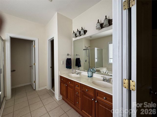 6111 Maple Leaf Avenue, Harrisburg, NC 28075
