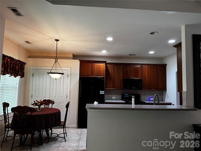 6111 Maple Leaf Avenue, Harrisburg, NC 28075