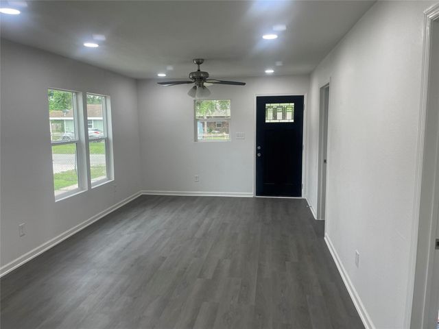 1072 Conklin Street, Houston, TX 77088
