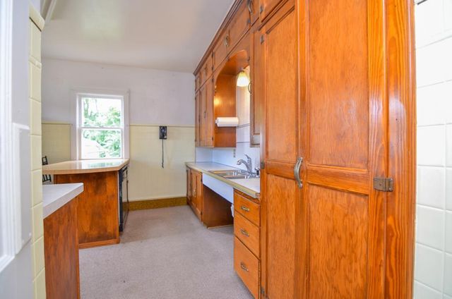 1323 N KENILWORTH AVENUE, Appleton, WI 54911