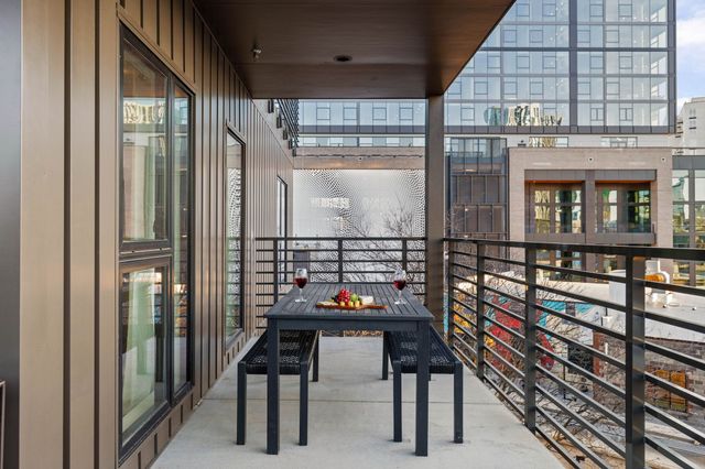 635 7th Ave S Apt 501, Nashville, TN 37203