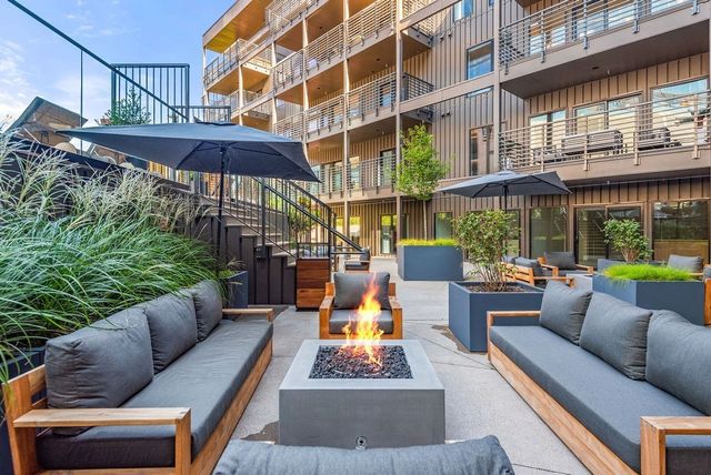 635 7th Ave S Apt 501, Nashville, TN 37203