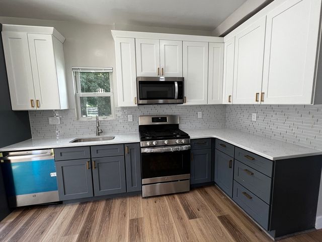 56 Pelham Streetr 0, Methuen, MA 01844