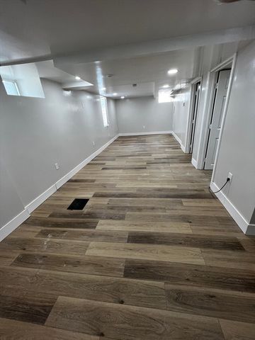 56 Pelham Streetr 0, Methuen, MA 01844