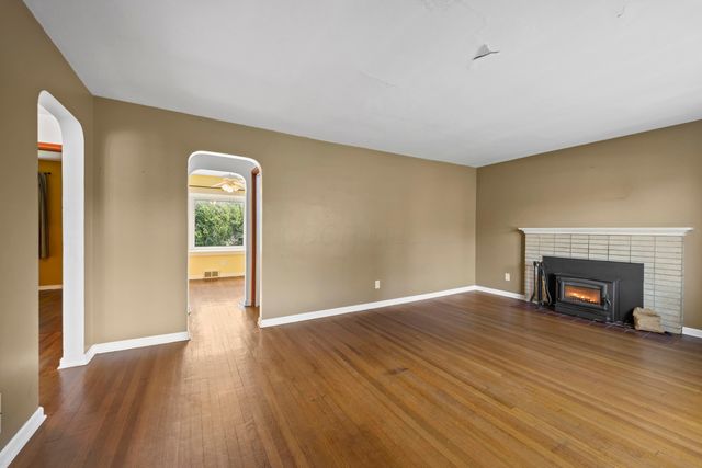 3260 Avalon Road, Columbus, OH 43221
