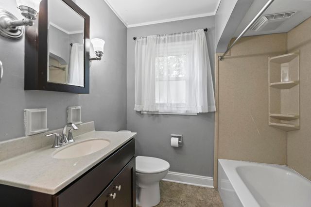 3260 Avalon Road, Columbus, OH 43221