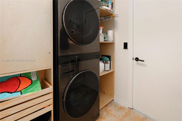 1523 Johnson St, Hollywood, FL 33020